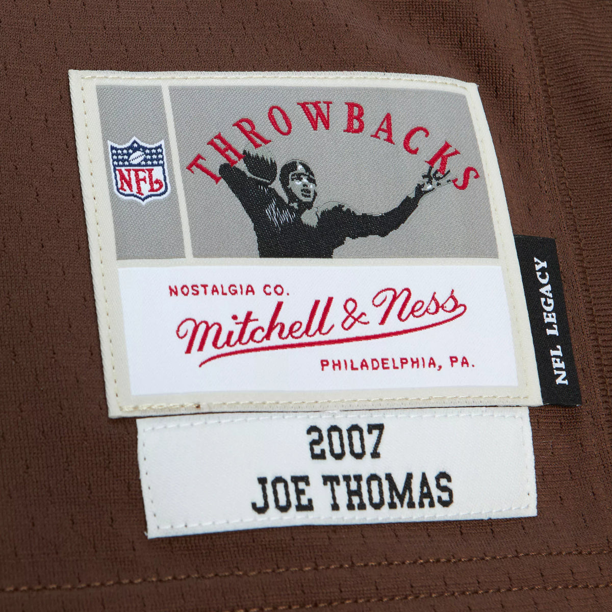 Mitchell & Ness Men's Cleveland Browns Joe Thomas #73 2007 Brown Throwback Jersey
