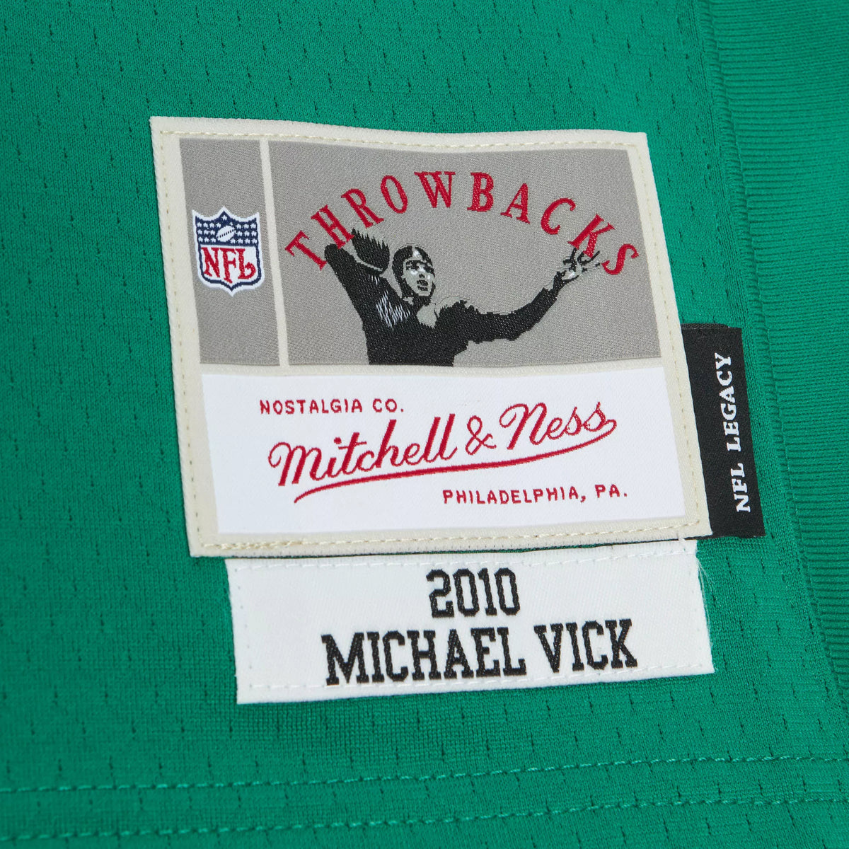 Mitchell & Ness Men's Philadelphia Eagles Michael Vick #7 2010 Green Throwback Jersey