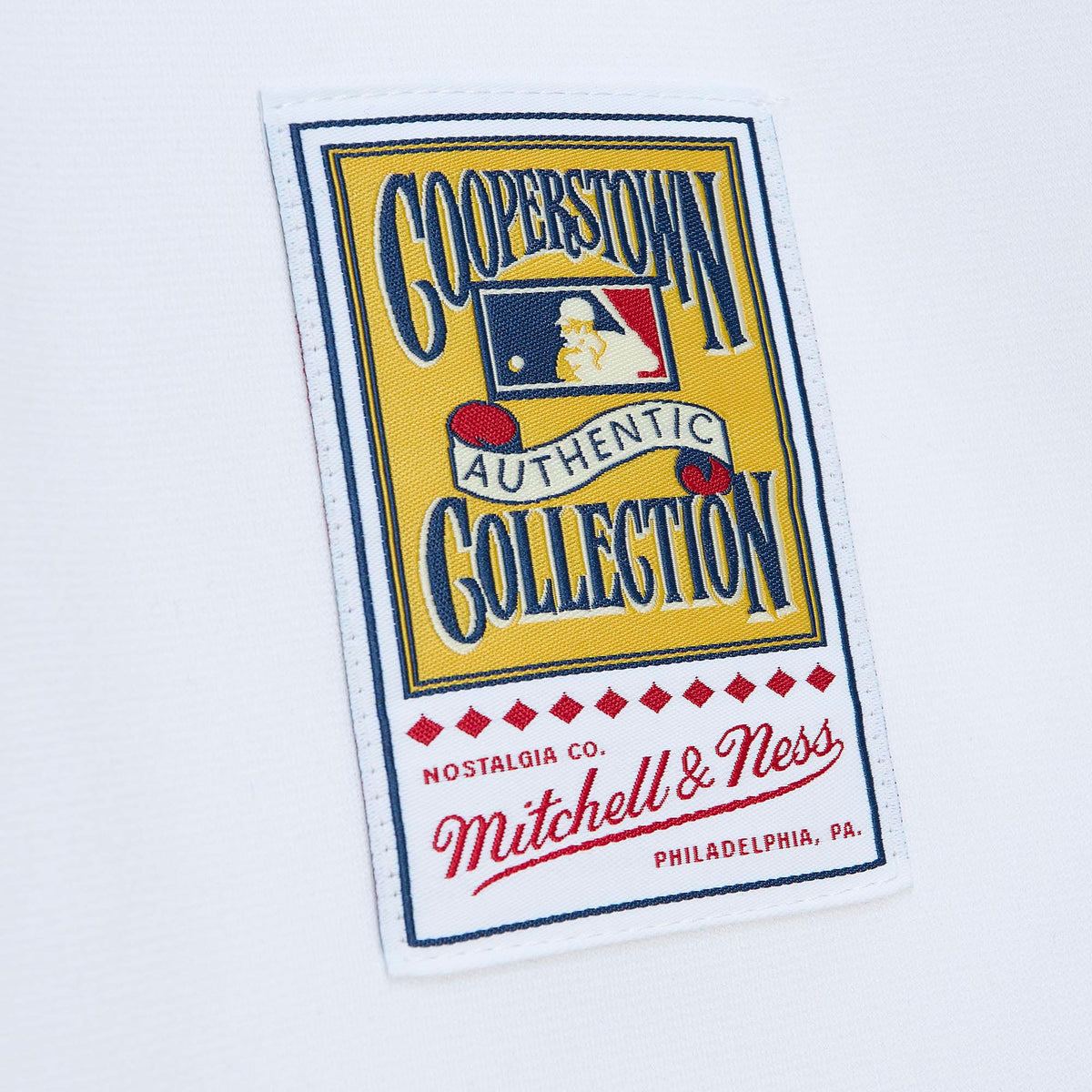 Mitchell & Ness Men's Roberto Clemente #21 White Cooperstown Home Authentic Jersey