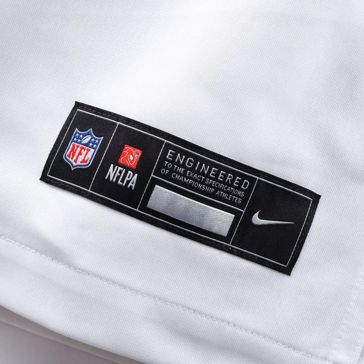 Nike Men's Washington Commanders Terry McLaurin #17 White Away Game Jersey