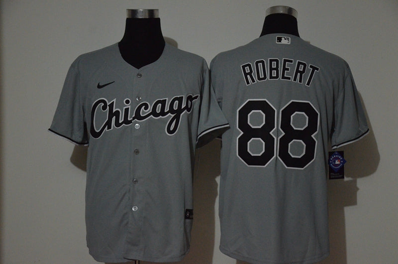 Mens Chicago White Sox 88 Luis Robert Grey Stitched Mlb Flex Base Nike Jersey