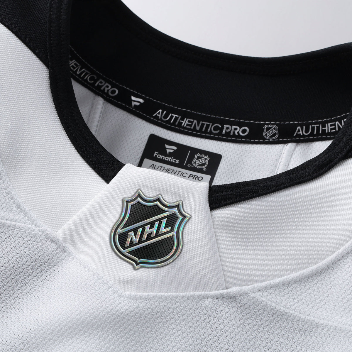 Men's Los Angeles Kings Fanatics White Away Authentic Pro Jersey