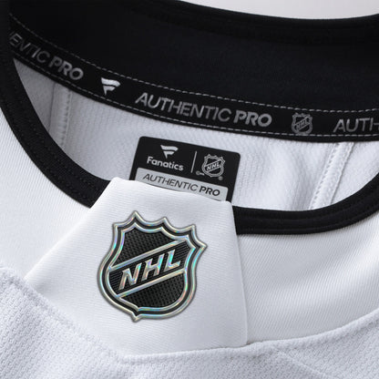 Men's Chicago Blackhawks Fanatics White Away Authentic Pro Jersey