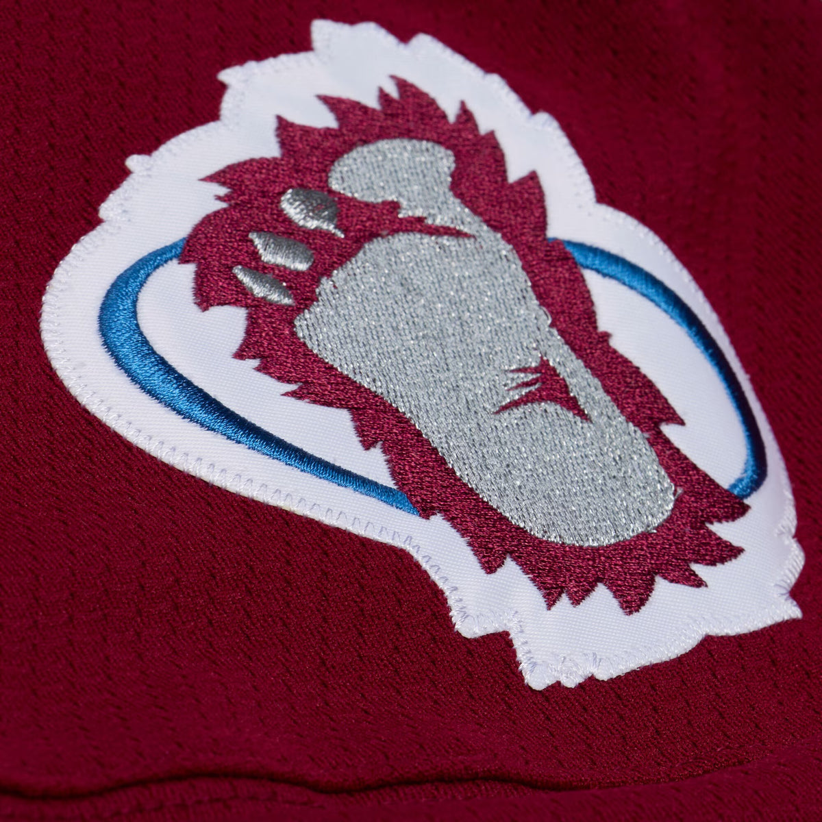 Men's Colorado Avalanche Joe Sakic Mitchell & Ness White 1995 Power Play Jersey