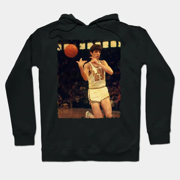 Pete Maravich - Vintage Design Of Basketball Hoodie