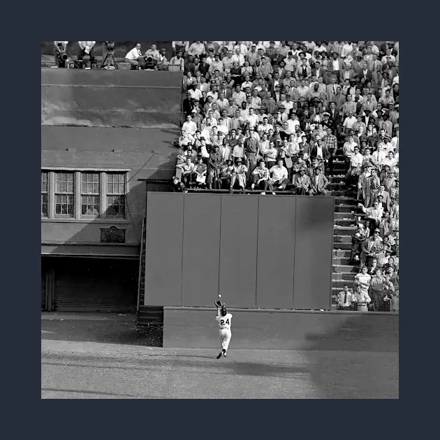 Willie Mays The Catch Legend Never Die Hoodie
