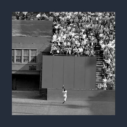 Willie Mays The Catch Legend Never Die Hoodie