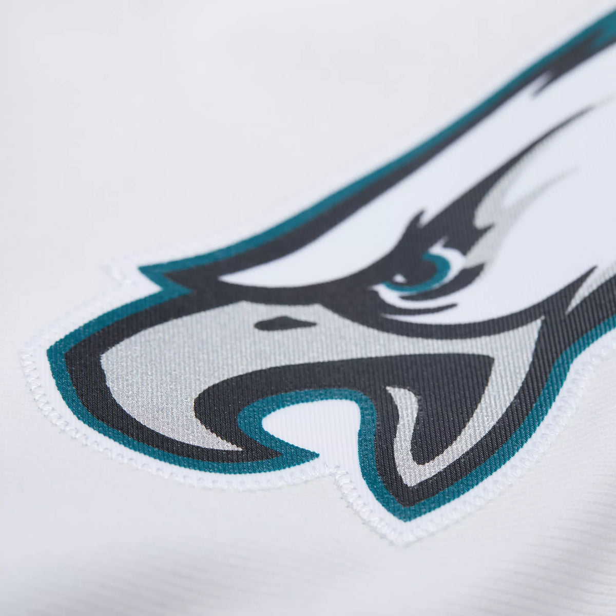 Mitchell & Ness Men's Philadelphia Eagles Terrell Owens #81 White 2004 Replica Football Jersey