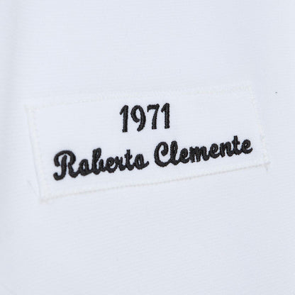 Mitchell & Ness Men's Roberto Clemente #21 White Cooperstown Home Authentic Jersey