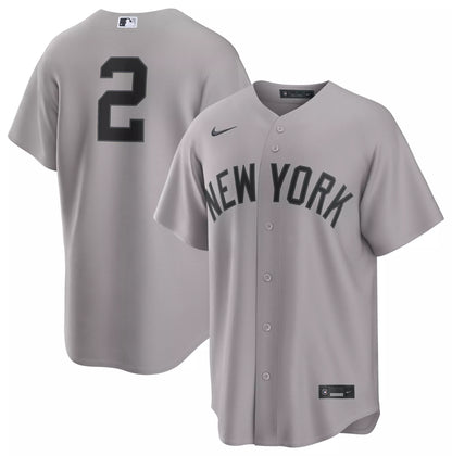 Nike Men's New York Yankees Gray Derek Jeter #2 Cooperstown Road Replica Jersey
